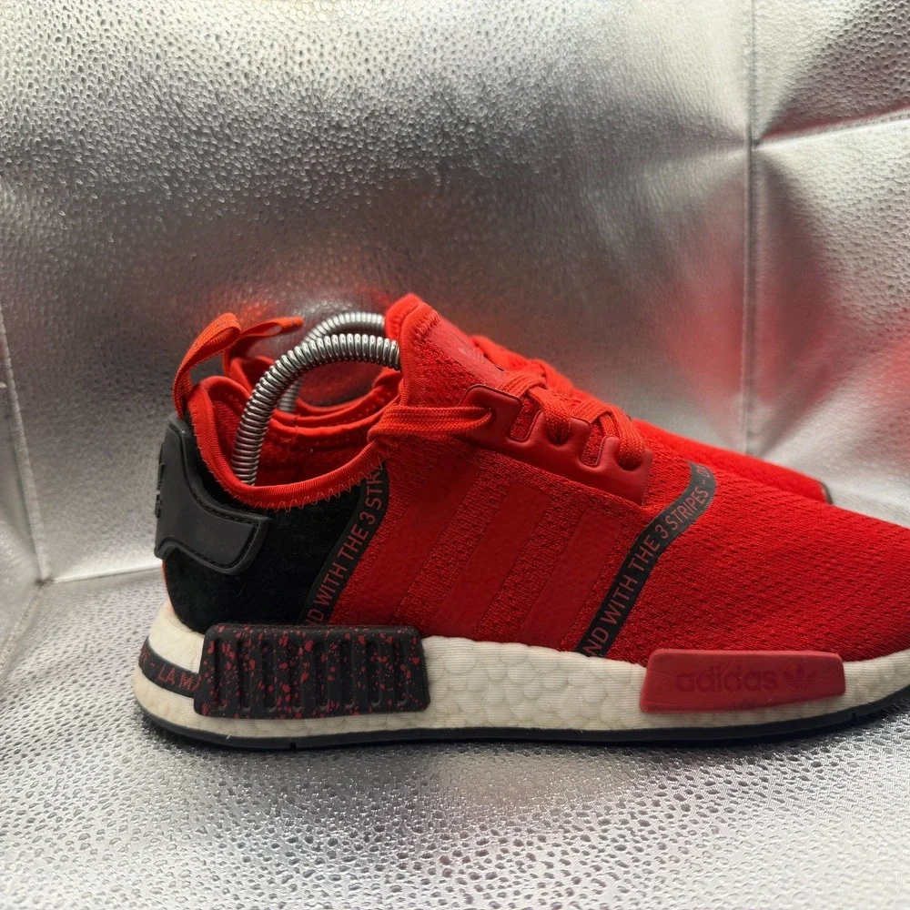 Size 7.5 Adidas NMD R1 Speckle Pack Scarlet Core Black Mens Sneaker Shoes EF3327